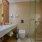 علاء الدين بيتش