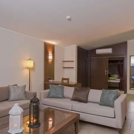 Alaaddin - Adult Only Otel 4*