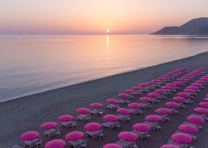 Alaaddin - Adult Only 4*