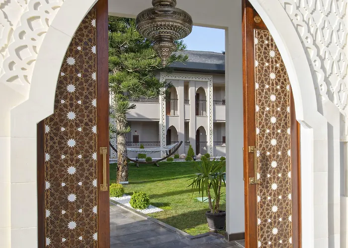 علاء الدين بيتش 4*