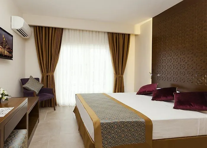 Alaaddin - Adult Only Hotel